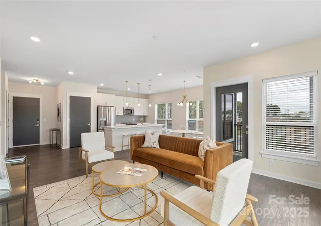 4th image of 3630 N Davidson St #3301, Charlotte, NC 28205 | MLS# 4318904