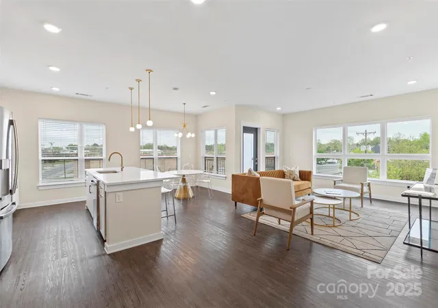5th image of 3630 N Davidson St #3301, Charlotte, NC 28205 | MLS# 4318904