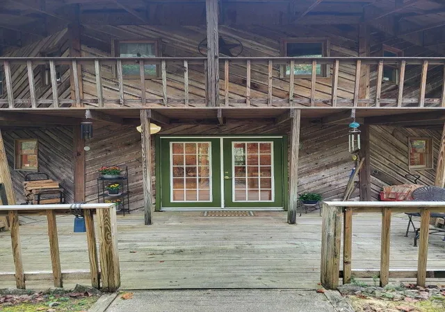 Photo 2 of Single family home for sale at 667 Pinewood Knoll Dr, Hendersonville, NC 28739 | MLS# 4319035 | Listing updated on 2026-10-05