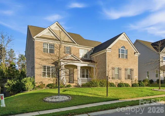 Homes for sale in Fort Mill, SC | 374 Hampton Trail Dr, Fort Mill, SC 29708 | MLS# 4319252