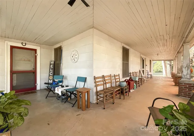 Photo 3 of Single family home for sale at 6993 Charlotte Hwy, Lancaster, SC | MLS# 4319688 | Listing updated on 2026-10-19
