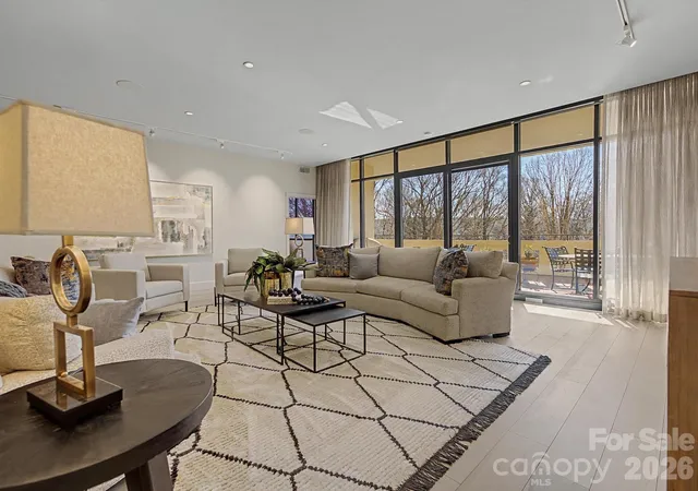 Photo 3 of Stock Cooperative at 2633 Richardson Dr #5B, Charlotte, NC 28211 | MLS# 4320043 | | Sold on 2026-05-13