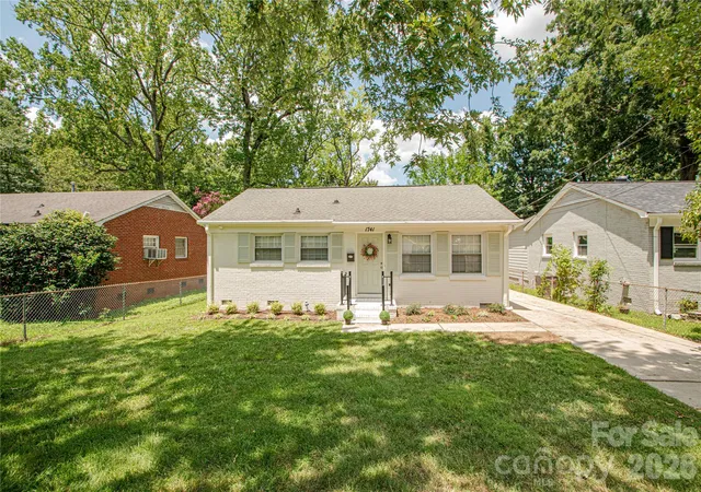 2nd image of 1741 Dallas Ave, Charlotte, NC 28205 | MLS# 4320346