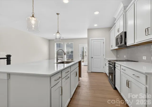 Photo 2 of Townhouse for sale at 1526 Lithium Ln, Charlotte, NC 28211 | MLS# 4321661 | Listing updated on 2026-10-07