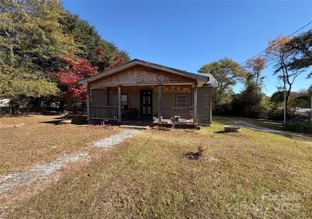 Photo 1 of Single family home for sale at 517 Peru Rd, Morven, NC 28119 | MLS# 4321779 | Listing updated on 2026-05-02