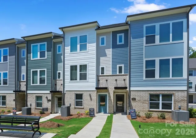 1st image of 1539 Lithium Ln, Charlotte, NC 28211 | MLS# 4321957