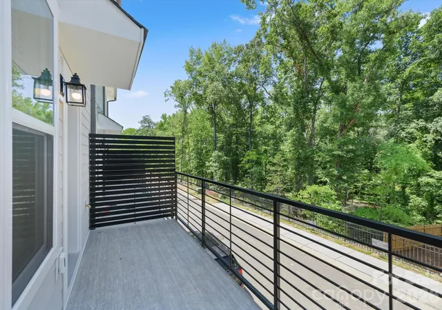 2nd image of 1539 Lithium Ln, Charlotte, NC 28211 | MLS# 4321957