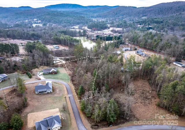 4th image of 00 Crystal Mountain Dr #14, Hendersonville, NC 28739 | MLS# 4321958