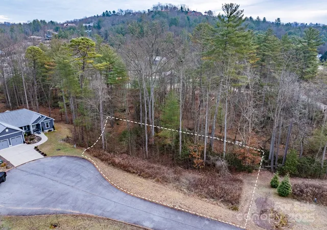 Photo 3 of Land for sale at 62 Crystal Cvs Dr #4, Hendersonville, NC 28739 | MLS# 4321961 | Listing updated on 2026-08-04