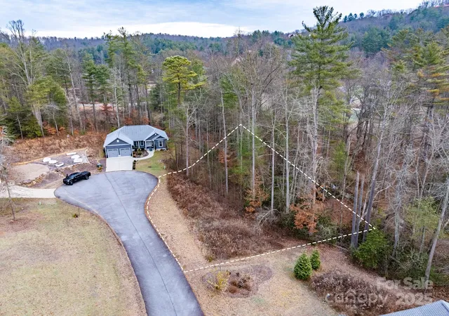 Photo 4 of Land for sale at 62 Crystal Cvs Dr #4, Hendersonville, NC 28739 | MLS# 4321961 | Listing updated on 2026-08-04