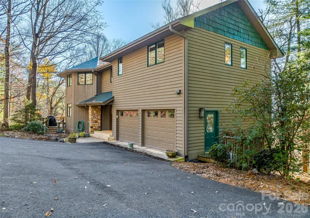 45th image of 339 Beaverdam Rd, Asheville, NC 28804 | MLS# 4321982