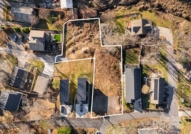 2nd image of 101 Arline Henry Way, Asheville, NC 28806 | MLS# 4321984