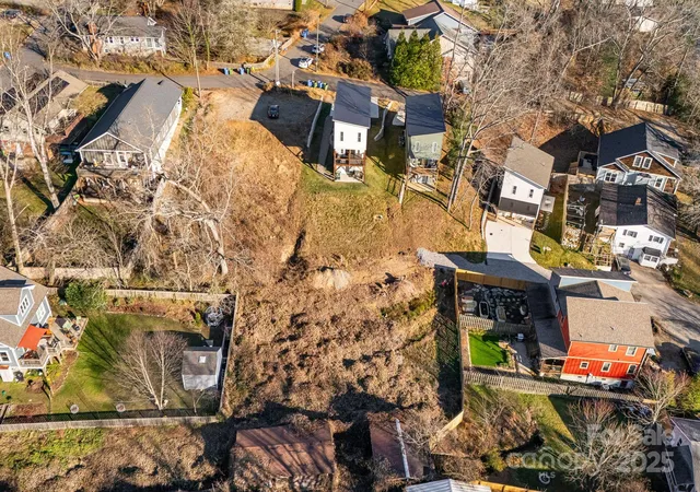 3rd image of 101 Arline Henry Way, Asheville, NC 28806 | MLS# 4321984
