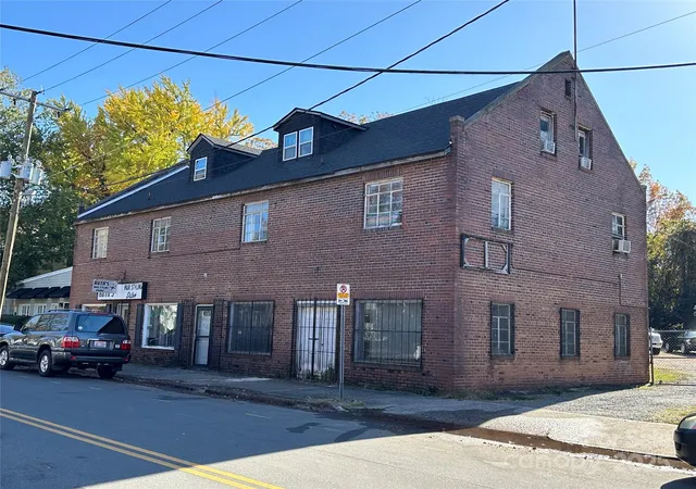 3rd image of 212 E Park Ave, Charlotte, NC 28203 | MLS# 4322138