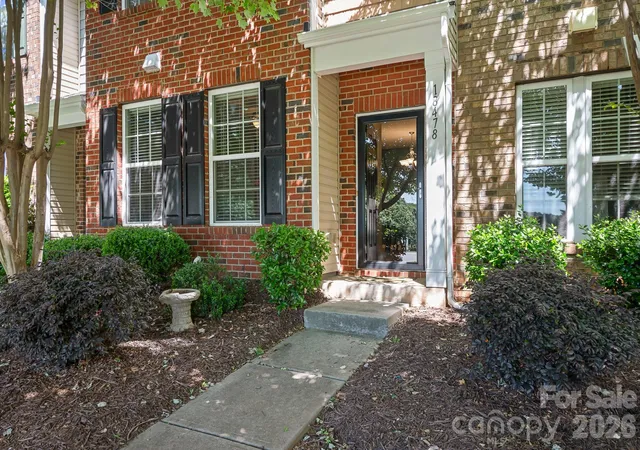 33rd image of 18478 W Catawba Ave, Cornelius, NC 28031 | MLS# 4322308