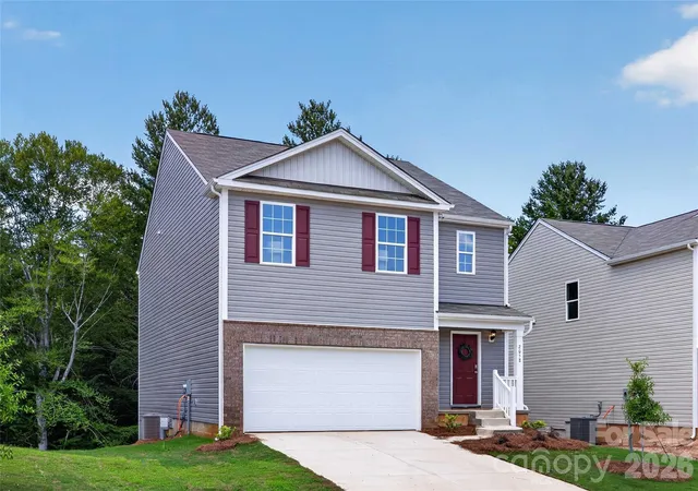 1st image of 2058 10th St Se, Hickory, NC 28602 | MLS# 4322761