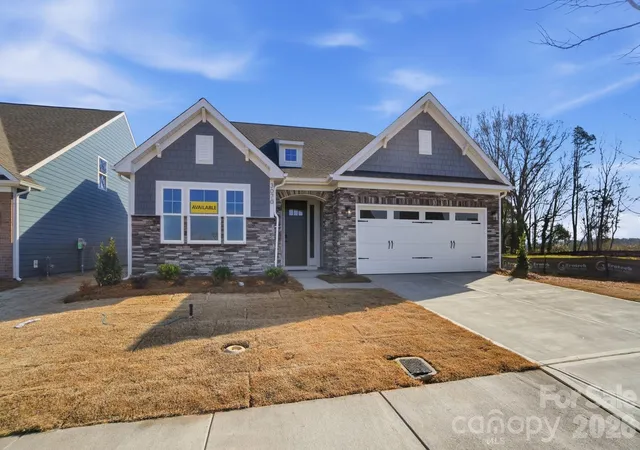 Homes for sale in Gastonia, NC | 3070 Constitution Ln, Gastonia, NC 28056 | MLS# 4322821
