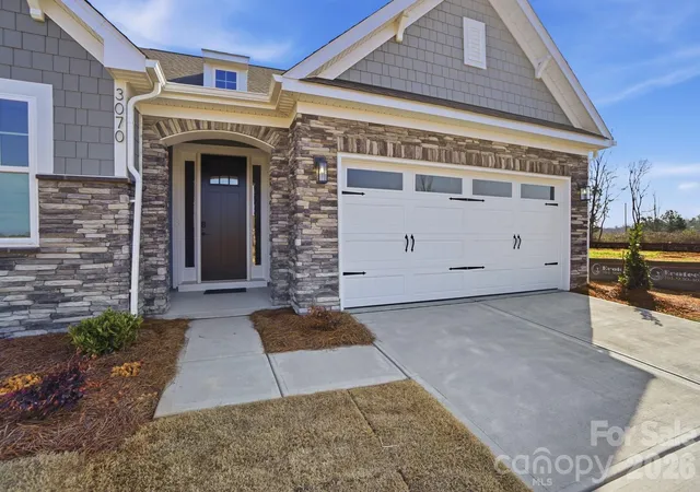 Homes for sale in Gastonia, NC | 3070 Constitution Ln, Gastonia, NC 28056 | MLS# 4322821