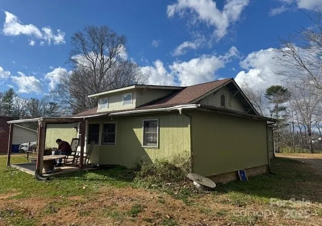 2nd image of 25 Highland St, Weaverville, NC 28787 | MLS# 4322994