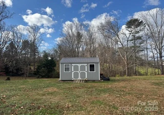 4th image of 25 Highland St, Weaverville, NC 28787 | MLS# 4322994