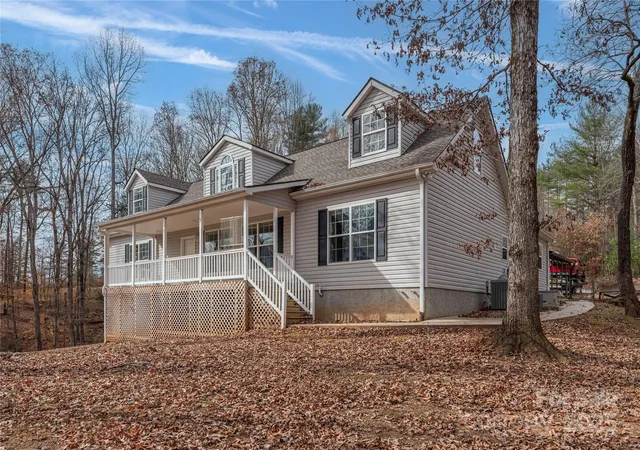Photo 1 of Single family home for sale at 236 Pole Miller Ext, Brevard, NC 28712 | MLS# 4323000 | Listing updated on 2026-03-23
