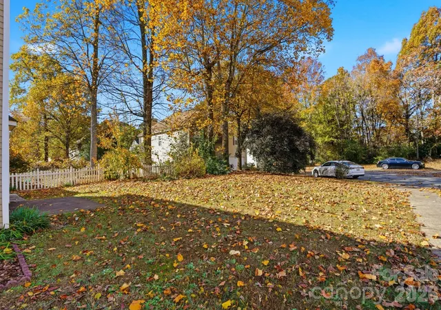 33rd image of 2019 Aberglen Dr, Charlotte, NC 28262 | MLS# 4323043