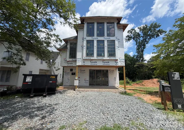 1st image of 733 Charles Ave, Charlotte, NC 28205 | MLS# 4323082