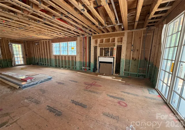 2nd image of 733 Charles Ave, Charlotte, NC 28205 | MLS# 4323082