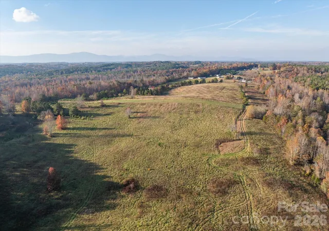 Photo 4 of Single family home for sale at 1888 Pea Ridge Rd, Mill Spring, NC 28756 | MLS# 4324520 | Listing updated on 2026-04-10