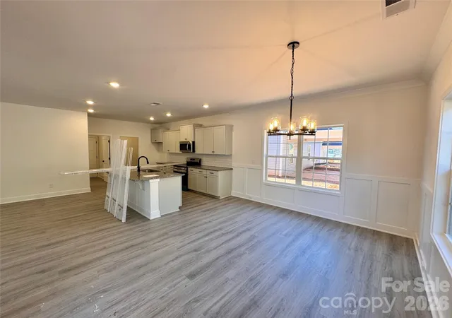 Photo 4 of Sale Pending at 724 Inwood Hl Dr #8, Gastonia, NC 28056 | MLS# 4324666 | Listing updated on 2026-09-06
