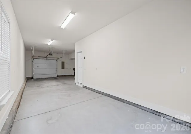 35th image of 16034 Roscoe Ln, Charlotte, NC 28204 | MLS# 4324981