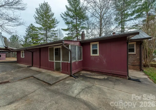 34th image of 175 & 179 River Ln, Canton, NC 28716 | MLS# 4325310