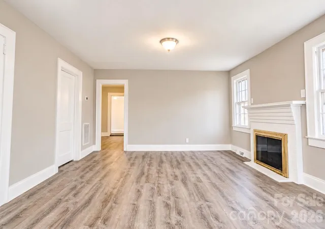 Photo 2 of Single family home for sale at 704 Earl Rd, Shelby, NC 28152 | MLS# 4325482 | Listing updated on 2026-10-04