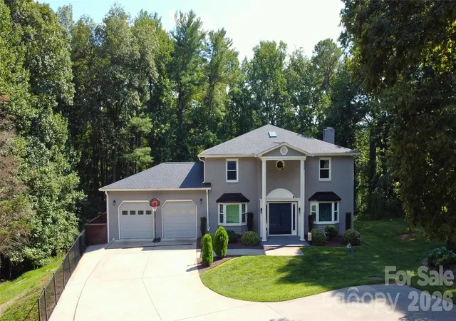 Photo 1 of Single family home for sale at 2193 Hawthorne Ln, Wilkesboro, NC 28697 | MLS# 4325511 | Listing updated on 2026-09-06