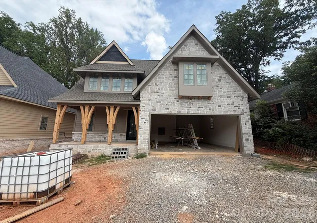 Photo 1 of Single family home for sale at 4201 Commonwealth Ave, Charlotte, NC 28205 | MLS# 4325562 | Listing updated on 2026-08-28