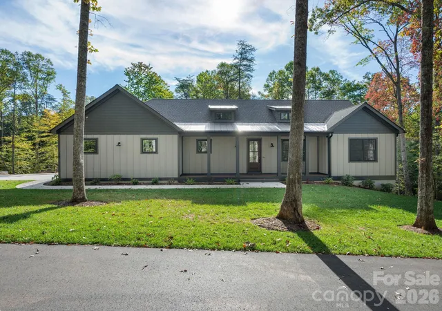 Single family home for sale at 20 Nature Walk Ln, Hendersonville, NC 28792 | MLS# 4325565