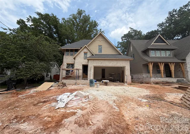 Photo 1 of Single family home for sale at 4127 Commonwealth Ave, Charlotte, NC 28205 | MLS# 4325591 | Listing updated on 2026-08-28