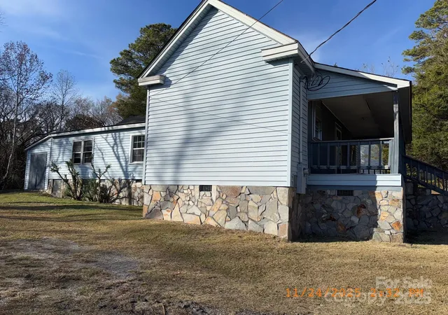 Homes for sale in Rockingham, NC | 1217 Roberdell Rd, Rockingham, NC 28379 | MLS# 4325592