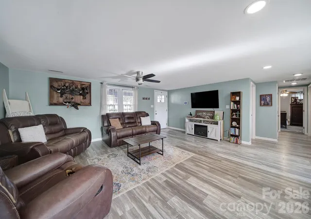 4th image of 3104 Taxahaw Rd, Lancaster, SC 29720 | MLS# 4325694