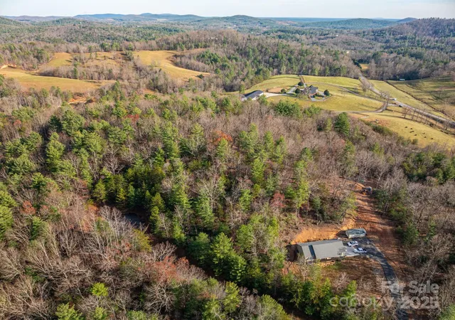 Homes for sale in Lenoir, NC | 3129 Mountain Laurel Dr, Lenoir, NC 28645 | MLS# 4325779