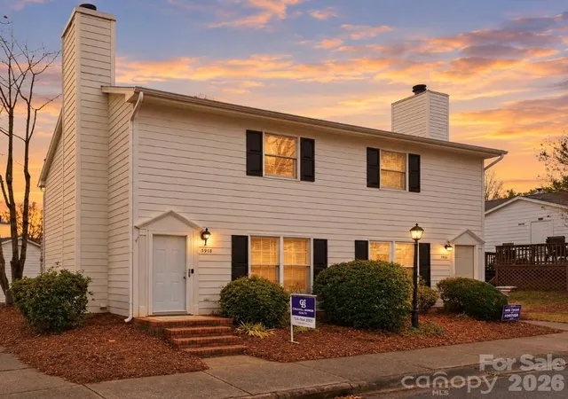 Townhouse for sale at 5918 Crape Myrtle Ln, Charlotte, NC 28216 | MLS# 4326062