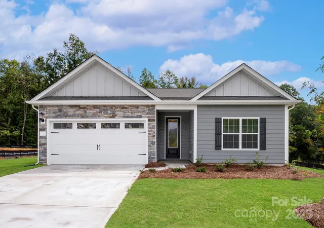 Photo 1 of Single family home for sale at 109 Tradesmen Trl, Troutman, NC 28166 | MLS# 4326103 | Listing updated on 2026-10-06