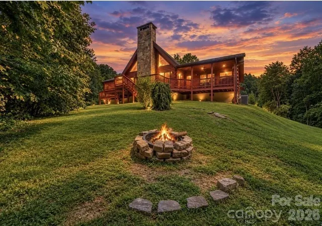 Photo 1 of Single family home for sale at 5023 Elk Park Hwy, Elk Park, NC 28622 | MLS# 4326452 | Listing updated on 2026-10-05