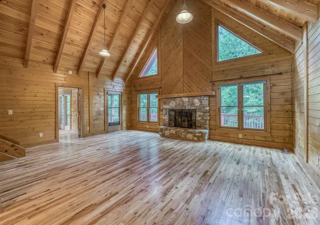 Photo 3 of Single family home for sale at 5023 Elk Park Hwy, Elk Park, NC 28622 | MLS# 4326452 | Listing updated on 2026-10-05