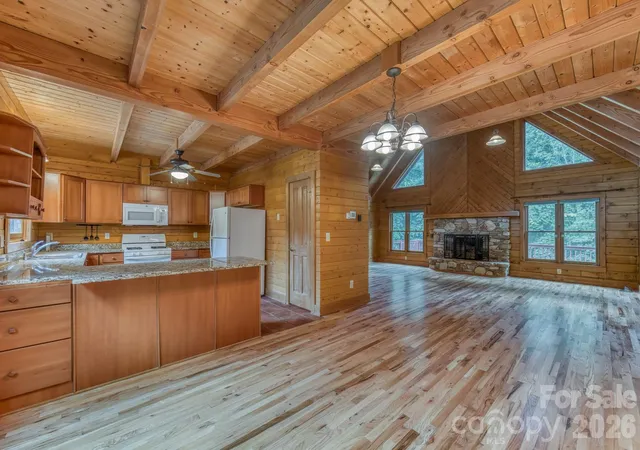 Photo 4 of Single family home for sale at 5023 Elk Park Hwy, Elk Park, NC 28622 | MLS# 4326452 | Listing updated on 2026-10-05