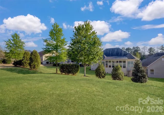 3rd image of 15511 Lake Ridge Rd, Charlotte, NC 28278 | MLS# 4326466