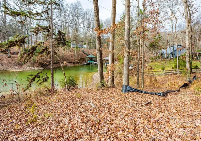 4th image of 8237 Lymnos Ln, Sherrills Ford, NC 28673 | MLS# 4326613
