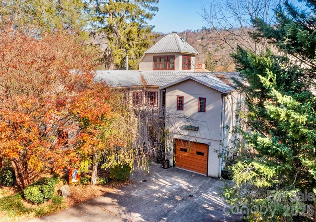 2nd image of 297 Hillside St, Asheville, NC 28801 | MLS# 4326761