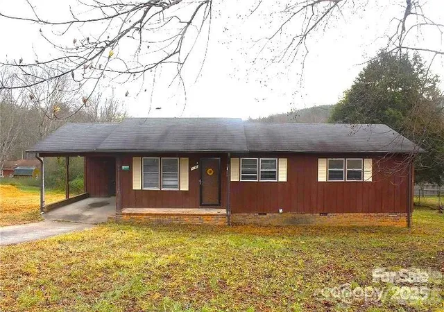 1st image of 1156 Oak Forest Dr, Morganton, NC 28655 | MLS# 4326969