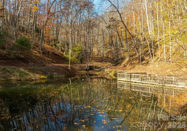 Photo 1 of Single family home for sale at 2736 White Oak Flats Rd, Greenmountain, NC 28740 | MLS# 4327209 | Listing updated on 2026-01-28